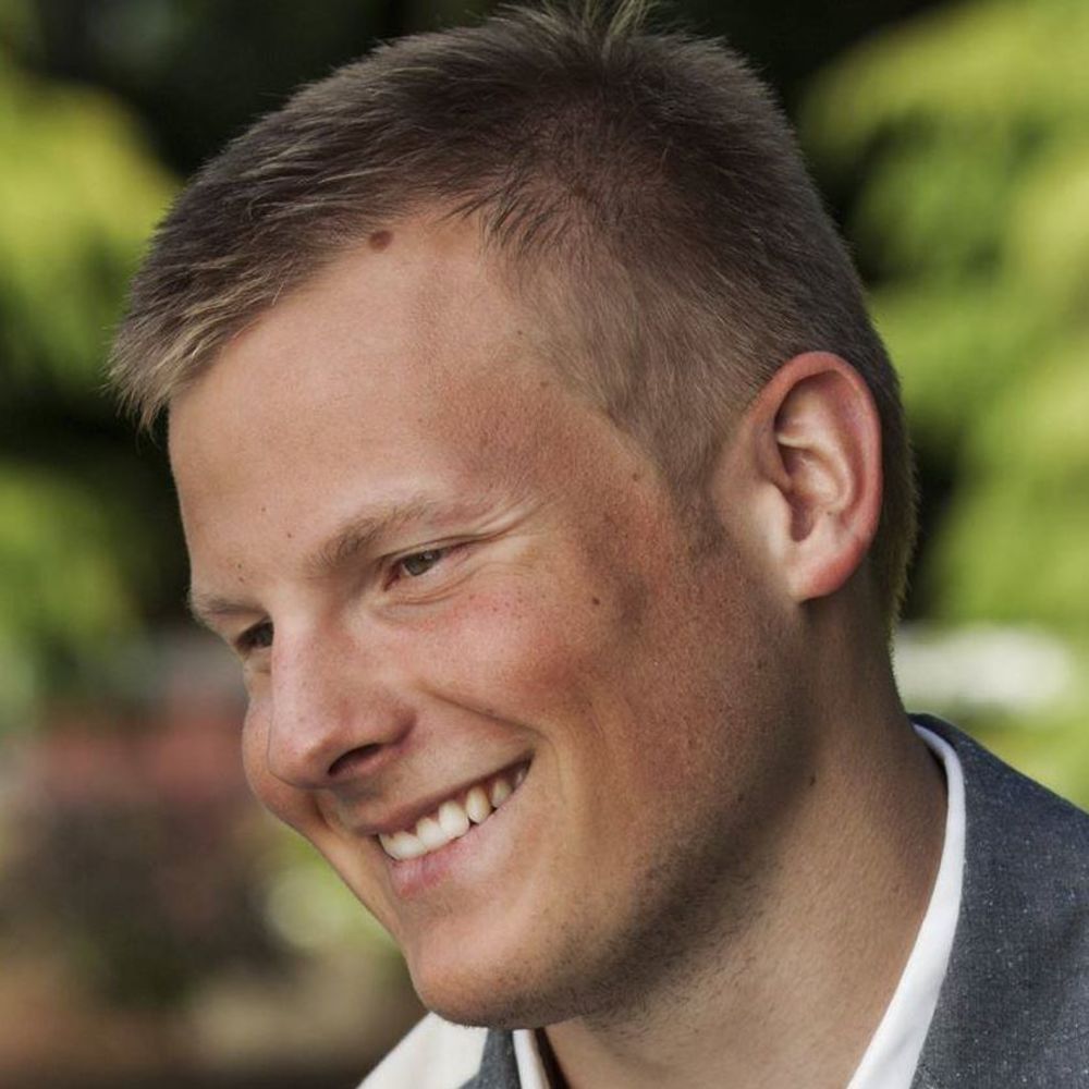 Meet your Posher, Angie